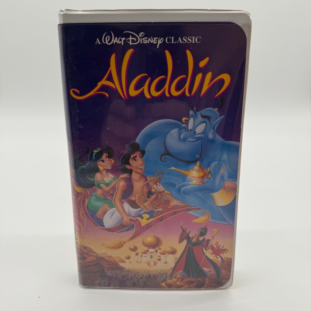 Walt Disney Classic Aladdin VHS 1993 White Clamshell Case Stock No. 1662 Vintage